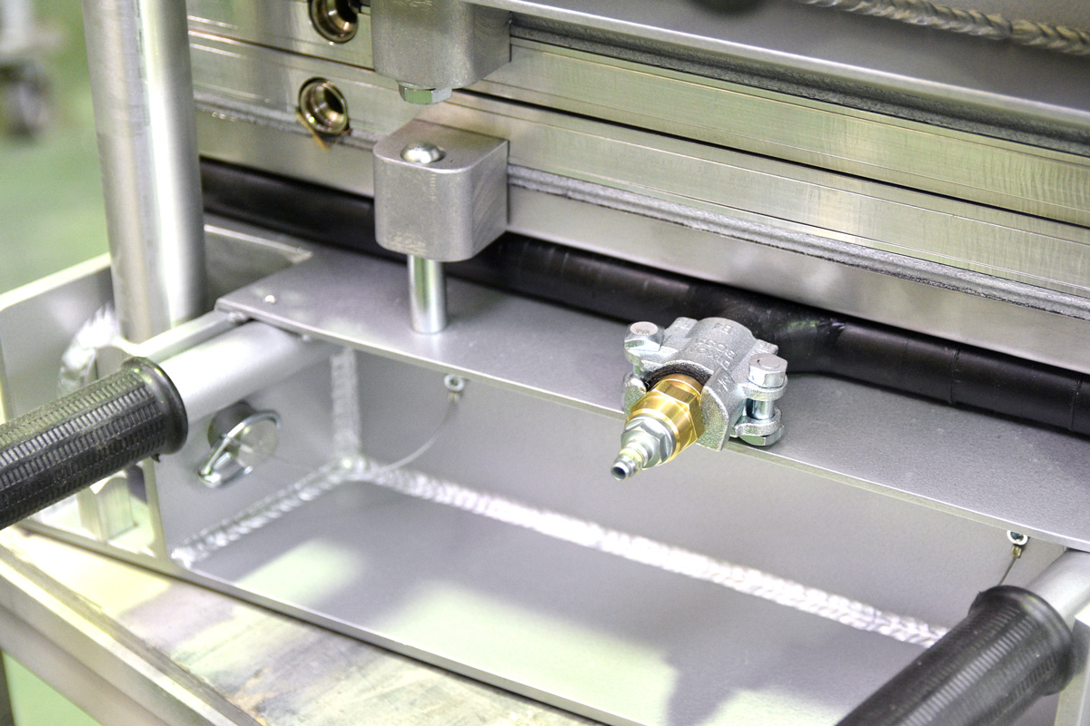 Komp - Portable presses - Water-cooled