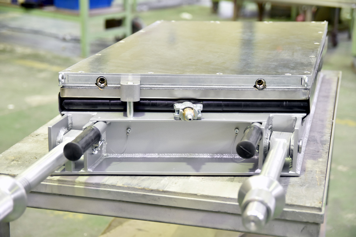 Komp - Portable presses - Water-cooled