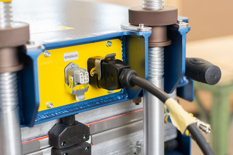 E-Komp - Presses portables - Refroidissement à eau