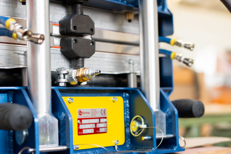 E-Komp - Presses portables - Refroidissement à eau